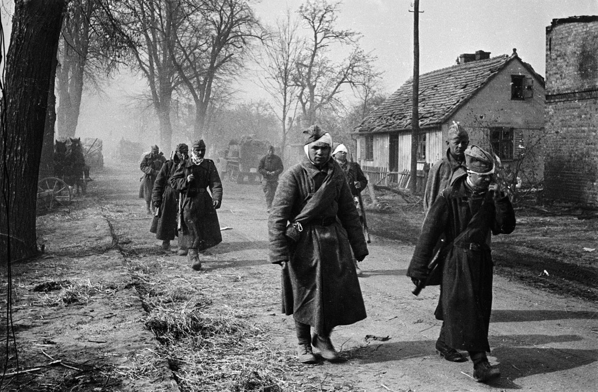 Die Schlacht um die Seelower Höhen im April 1945 – BUCHKUNST BERLIN